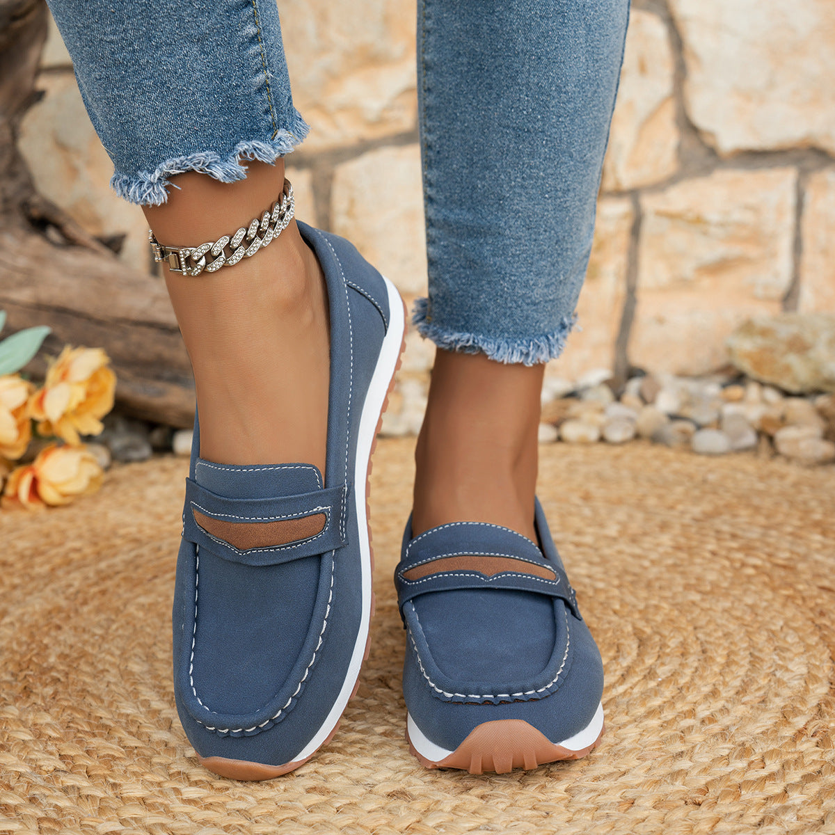 Platform Casual Shoes – Trendy & Comfortable FitiqueFit