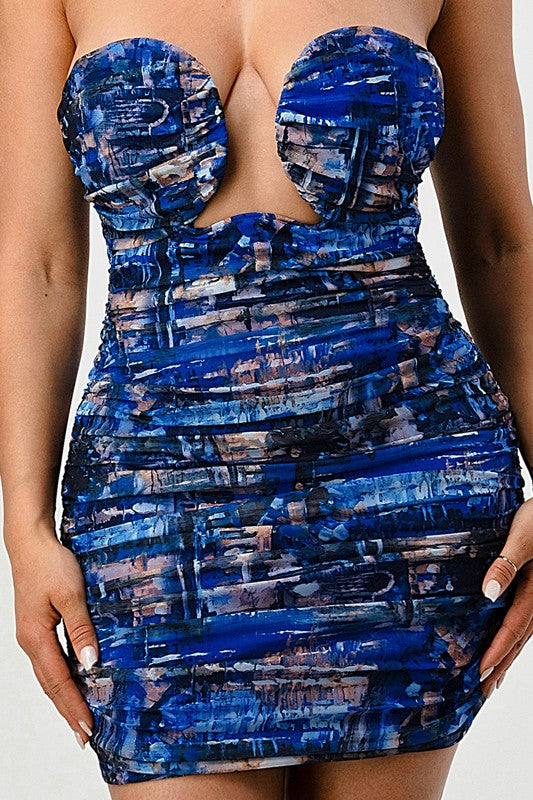 DEEP OCEAN PRINT MINI BODYCON DRESS See size chart under “more details” The Fashion Celestial