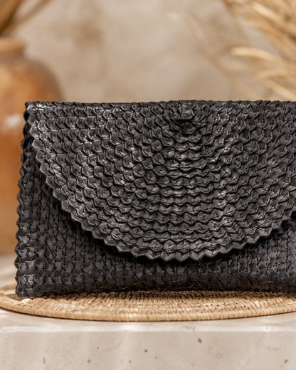 Rattan Clutch Village Thrive