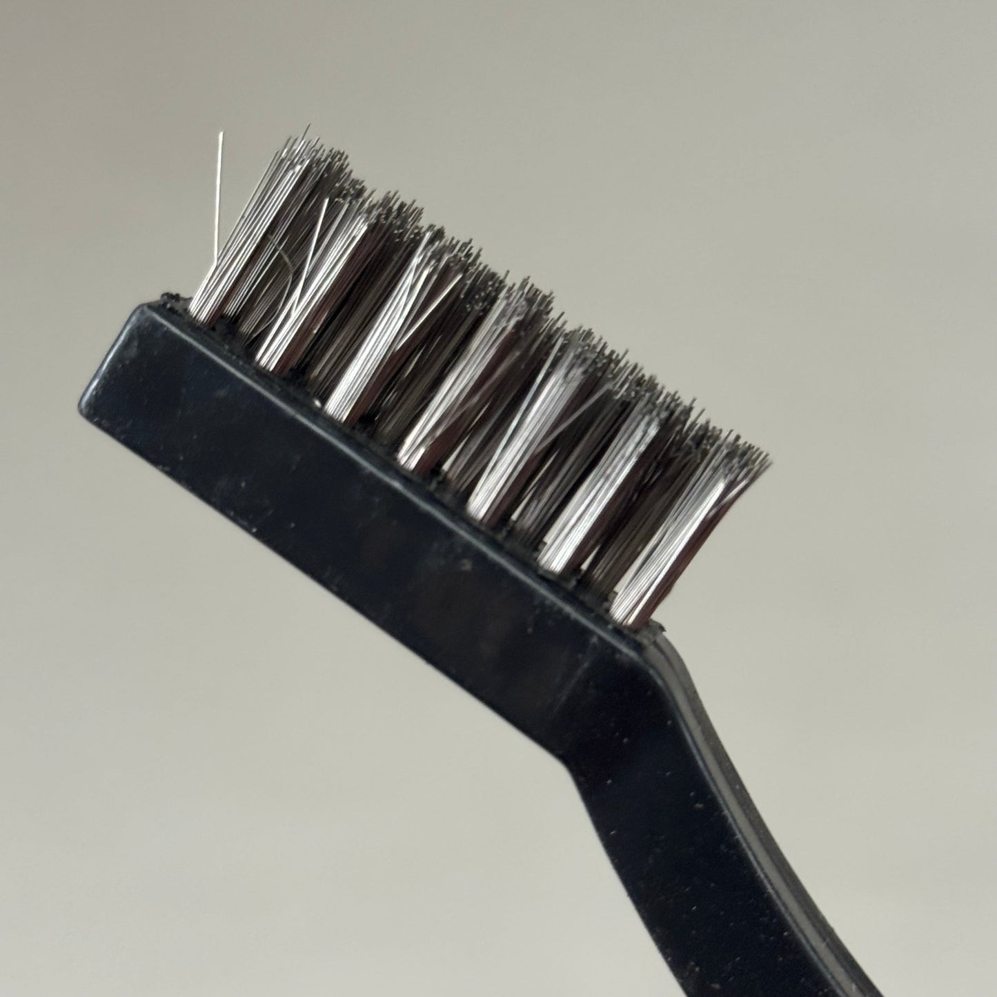 (40 Brushes, 1 Box) Anti-Static Hand Tool Brushes For Removing Dirt 7" Overall Length Black (New Other- Slightly Damaged Packaging) PayWut
