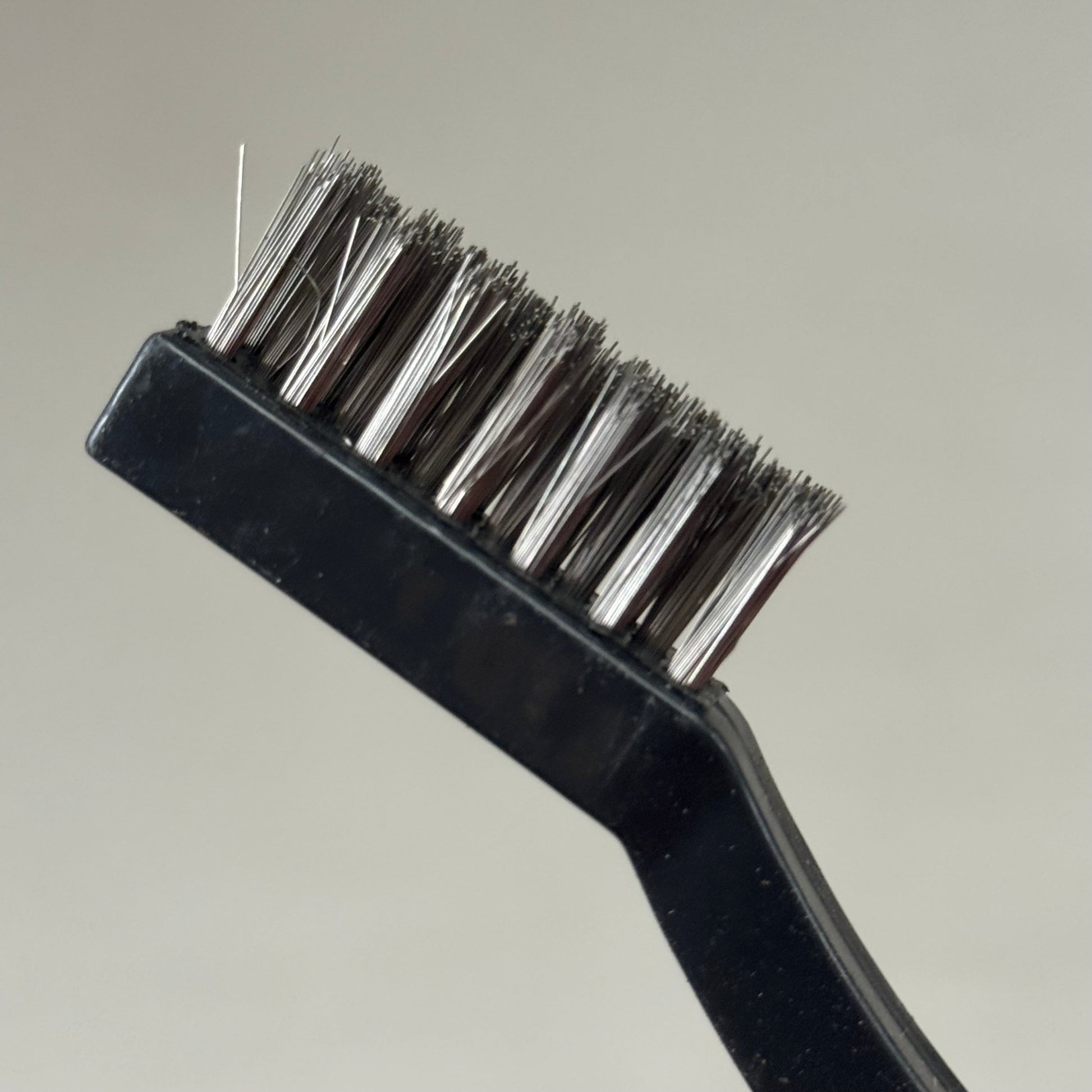 (40 Brushes, 1 Box) Anti-Static Hand Tool Brushes For Removing Dirt 7" Overall Length Black (New Other- Slightly Damaged Packaging) PayWut