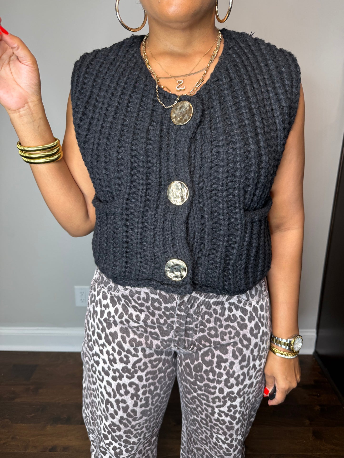 Chunky Knit Vest - Black The Bella Noire Store