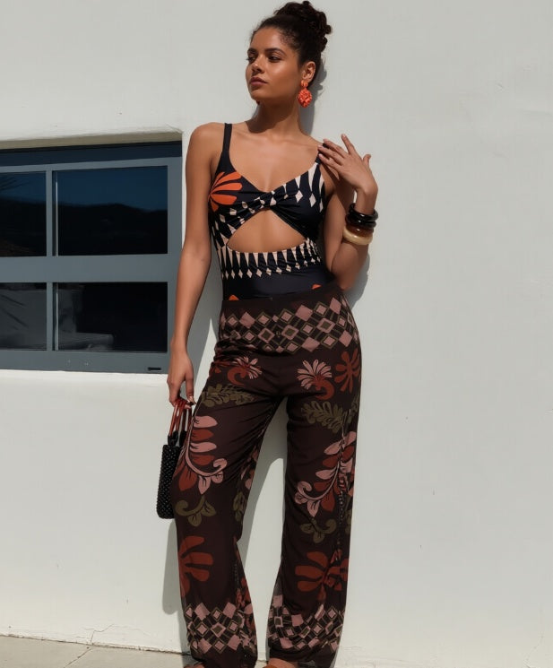 Women's 2-Piece Swimsuit Set – Sleeveless Top & Wide-Leg Pants FitiqueFit