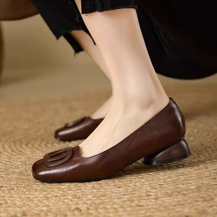 Women's French Vintage Round Toe Slip-On Flats – Low Chunky Heel Mary Jane Style FitiqueFit