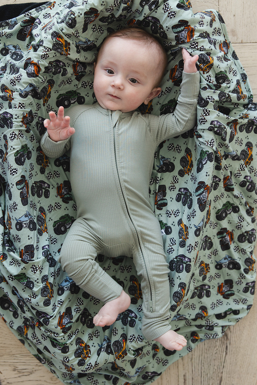 Sage (ribbed) - Zippy Blush Lotus