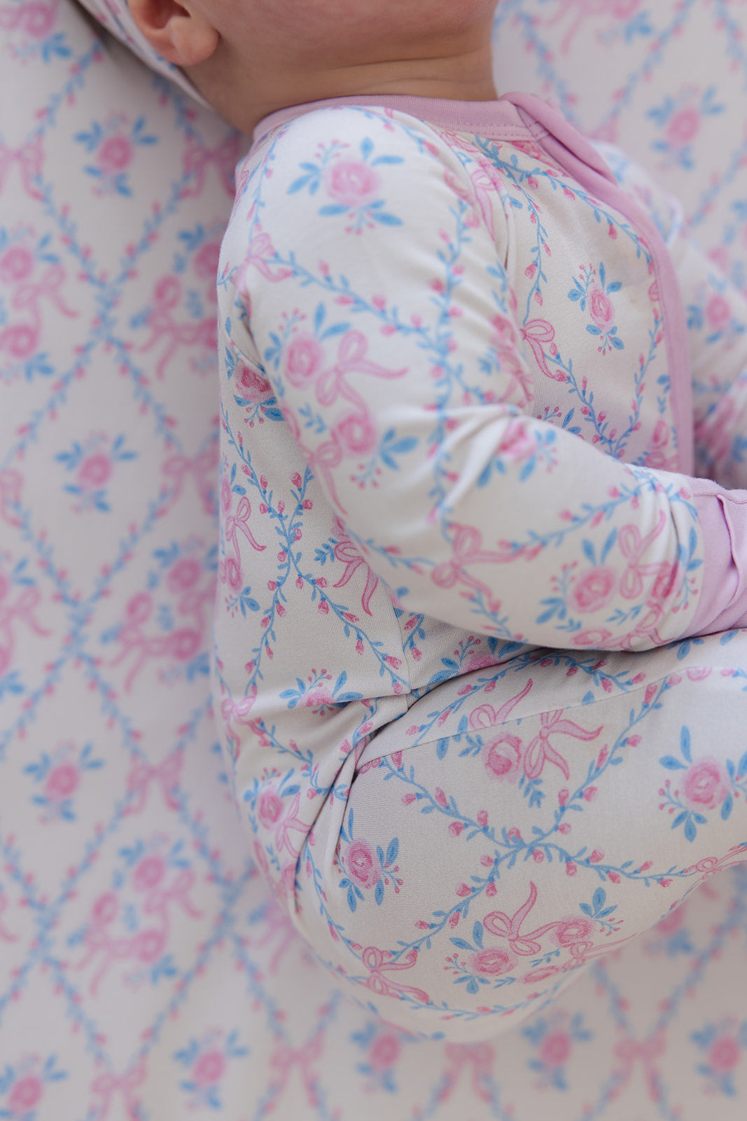 Charlotte - Zippy Blush Lotus