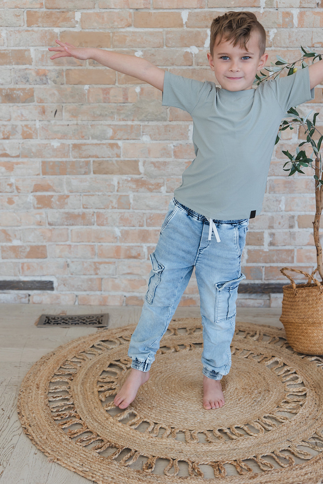 Sage (ribbed) - Everyday Tee Blush Lotus
