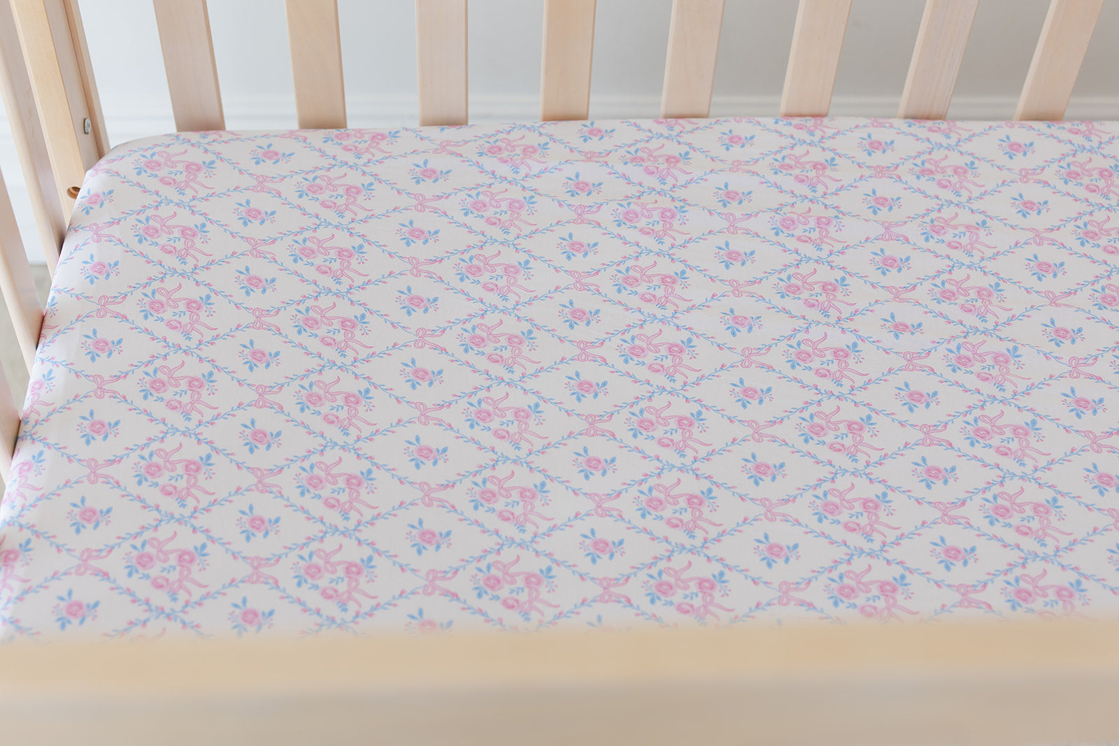 Charlotte - Crib Sheet Blush Lotus