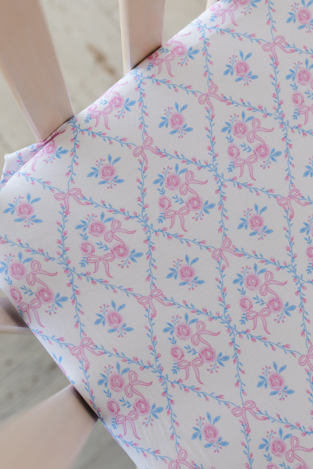 Charlotte - Crib Sheet Blush Lotus