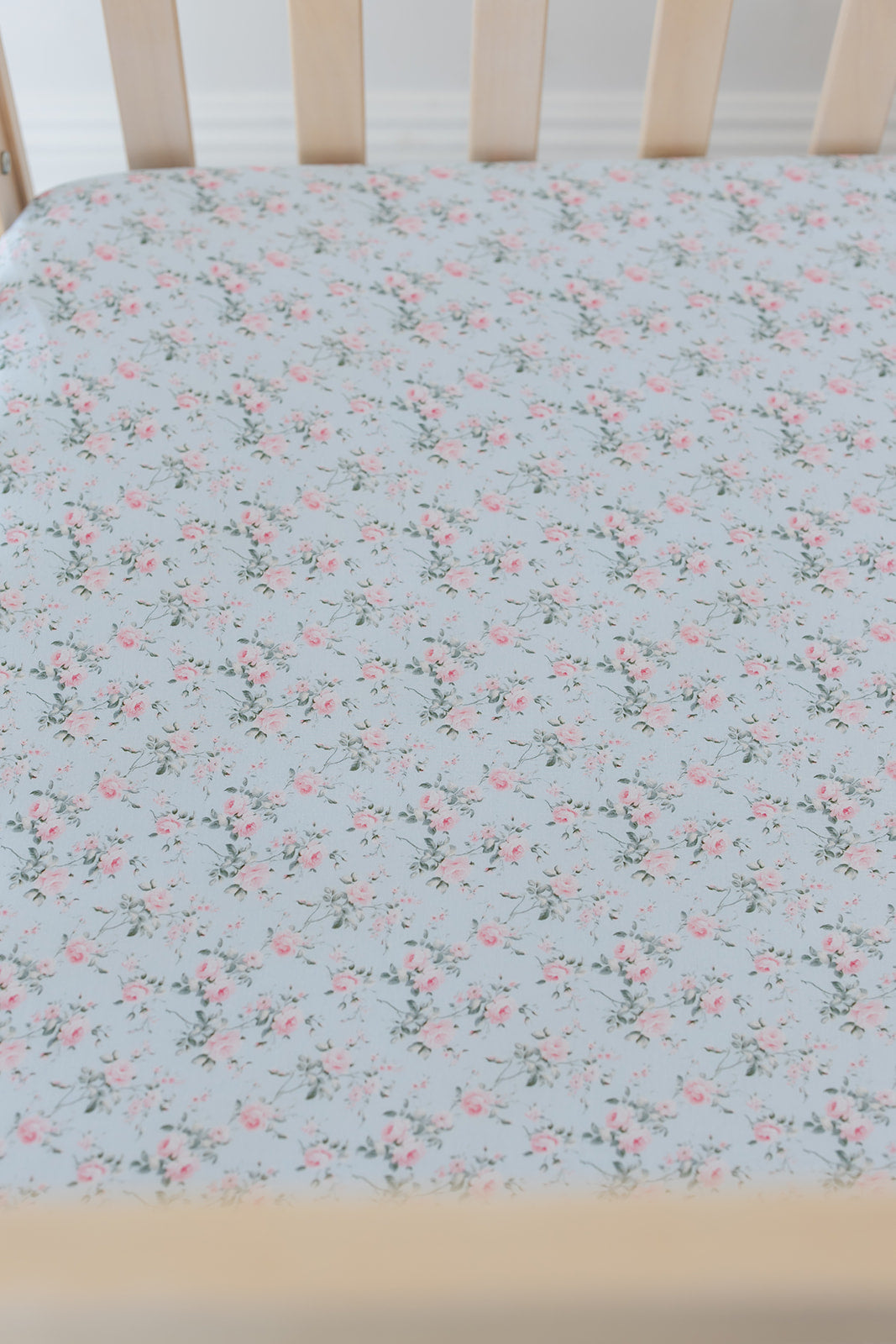Eloise - Crib Sheet Blush Lotus