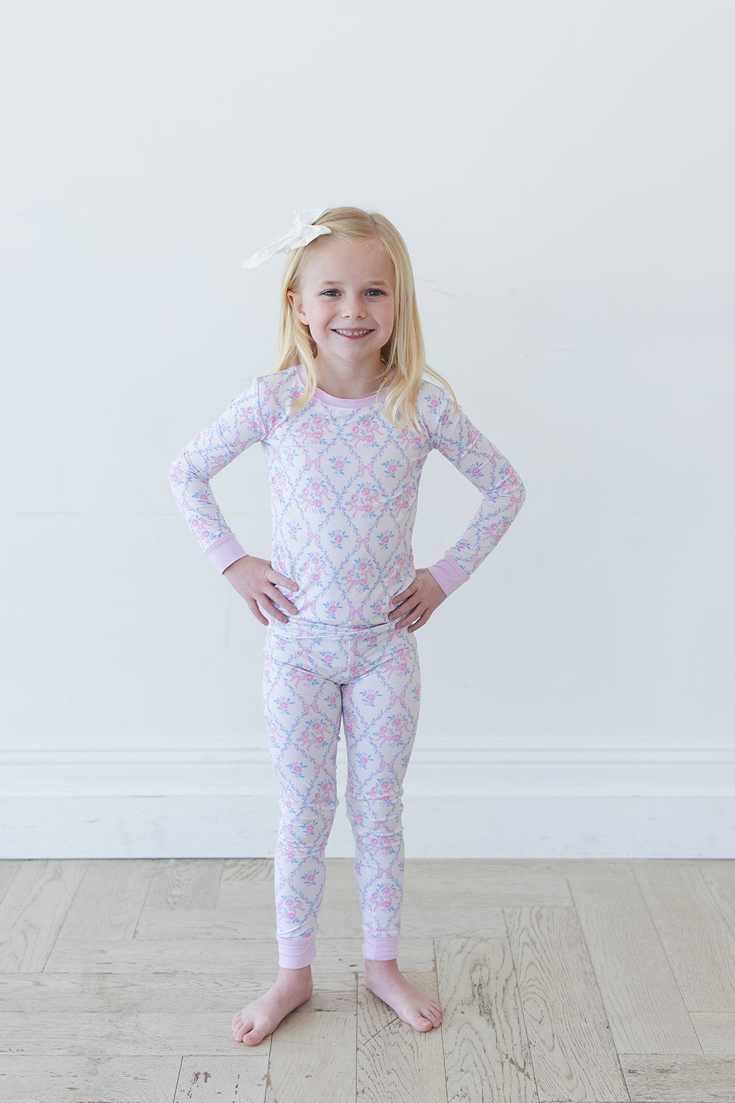 Charlotte - Set Blush Lotus