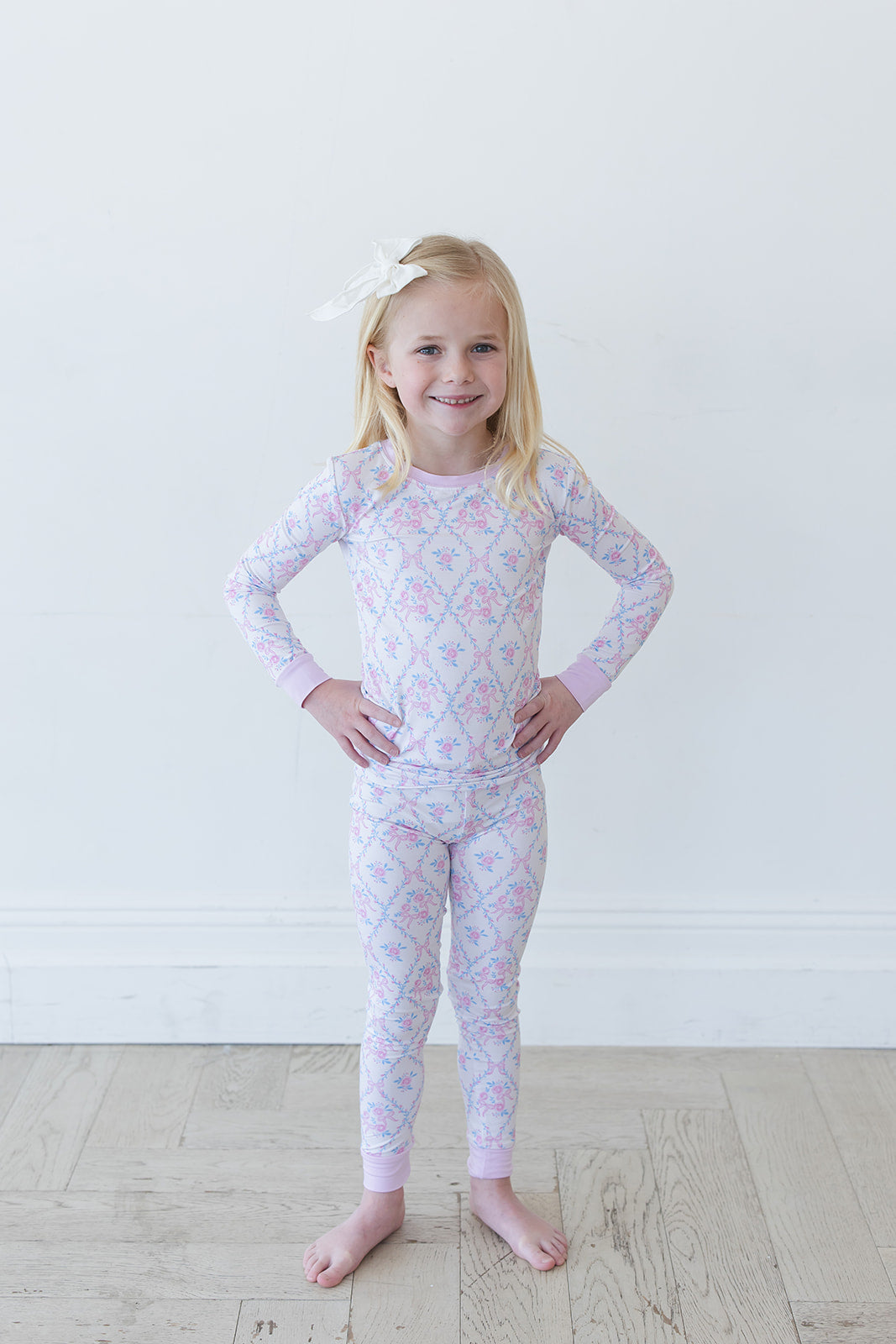 Charlotte - Set Blush Lotus