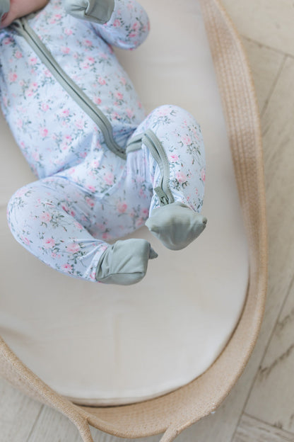 Eloise - Zippy Blush Lotus