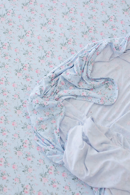 Eloise - Lightweight Blanket Blush Lotus