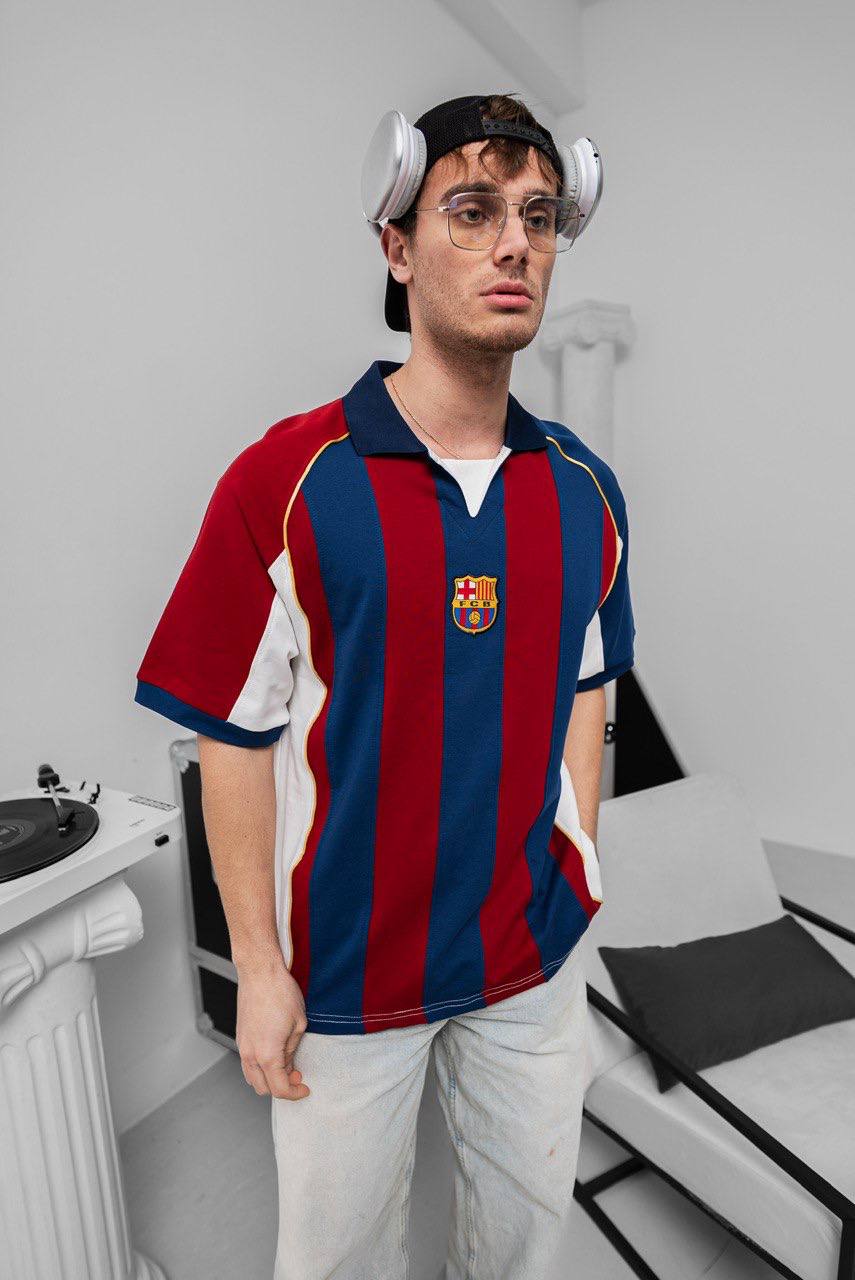 2001-2002 Barcelona Home Shirt - Vintage Football Jersey - Retro Soccer Kit Withinblack
