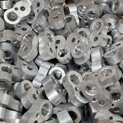 H&H TOOL INC (700 Pieces) Aluminum Brazeless Block 1/2" 262420B Auto Part 30lbs PayWut