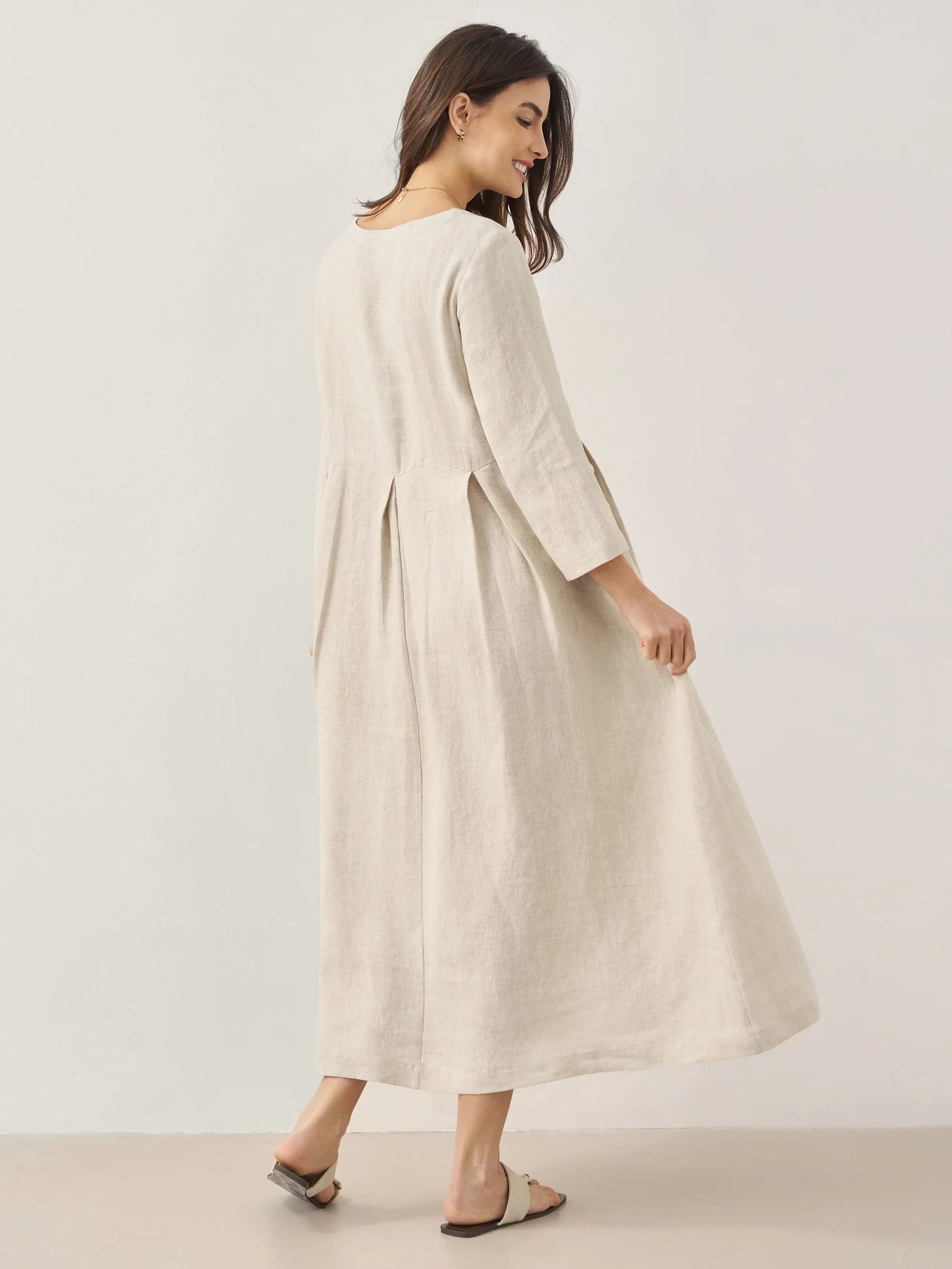 100% Linen Bateau Neck Pleated Maxi Dress ABIGAIL LINTICO