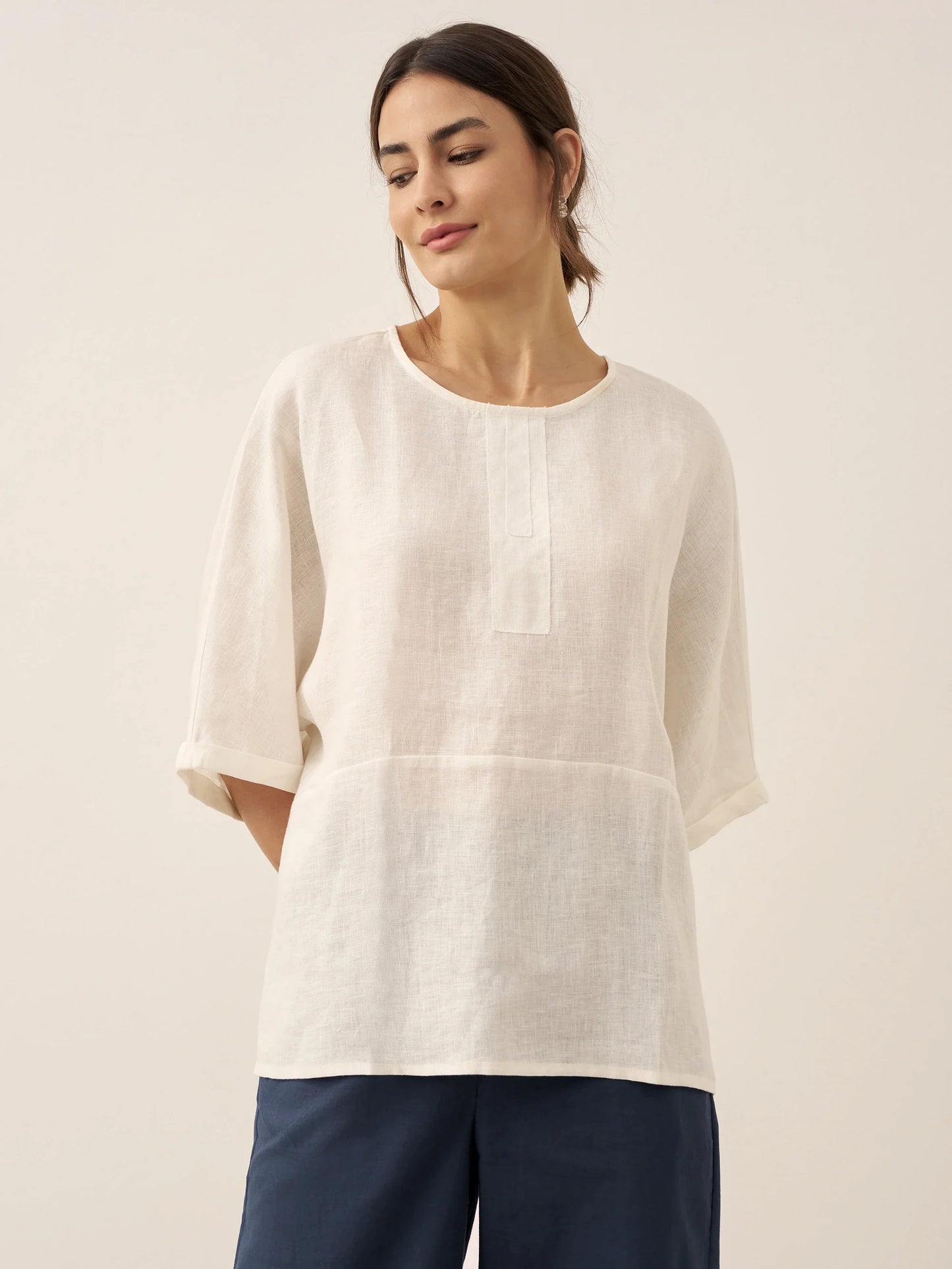 100% Linen Round Neck Mid-Sleeve Top ROBYN