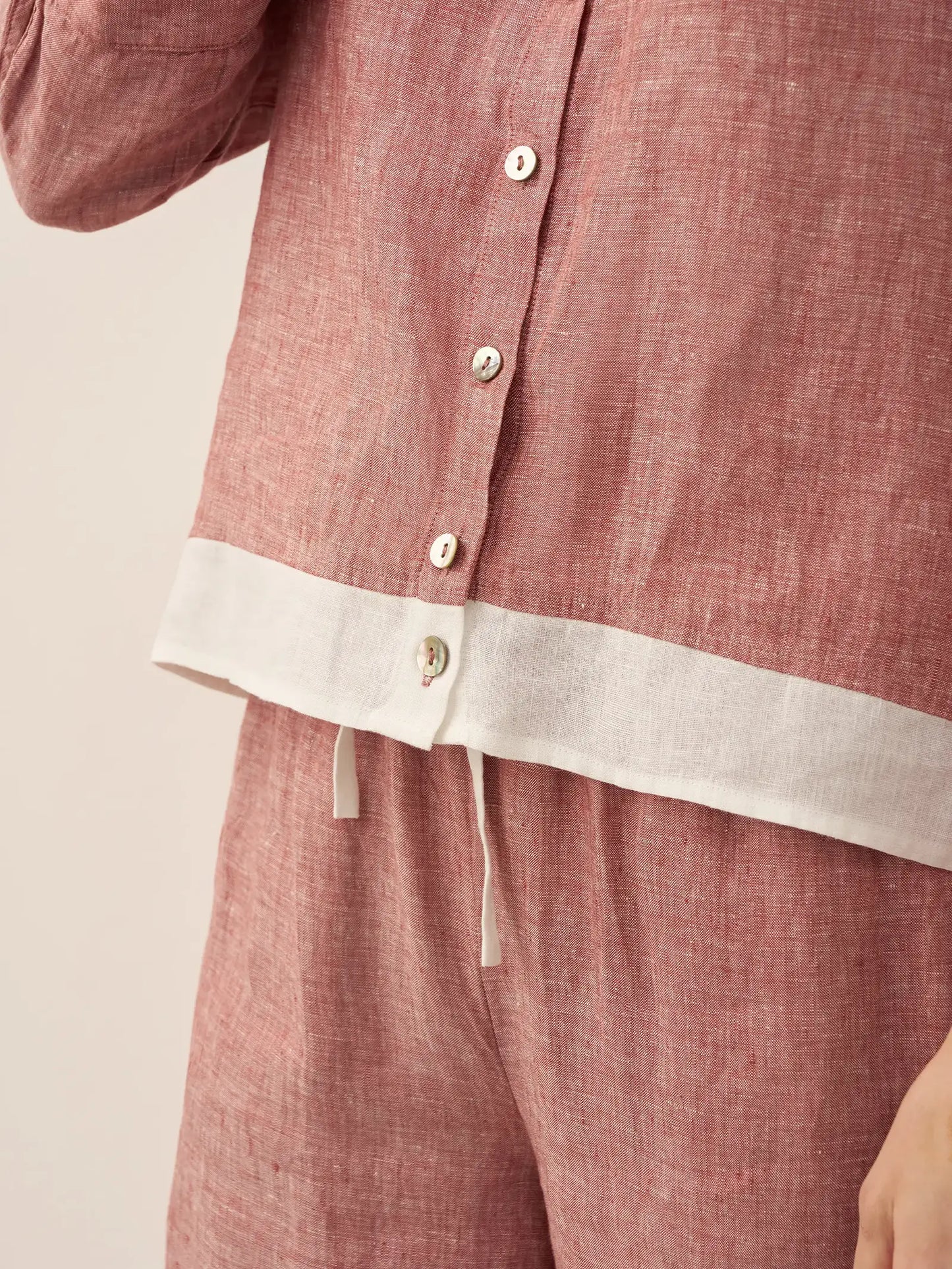 100% Linen Buttoned Closure Color-Blocked Shirt JANICE LINTICO