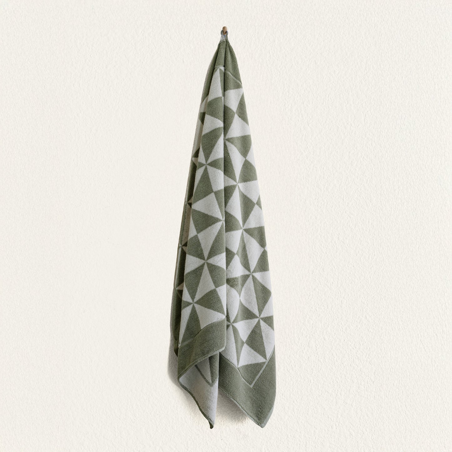 Umbra Towels Italic