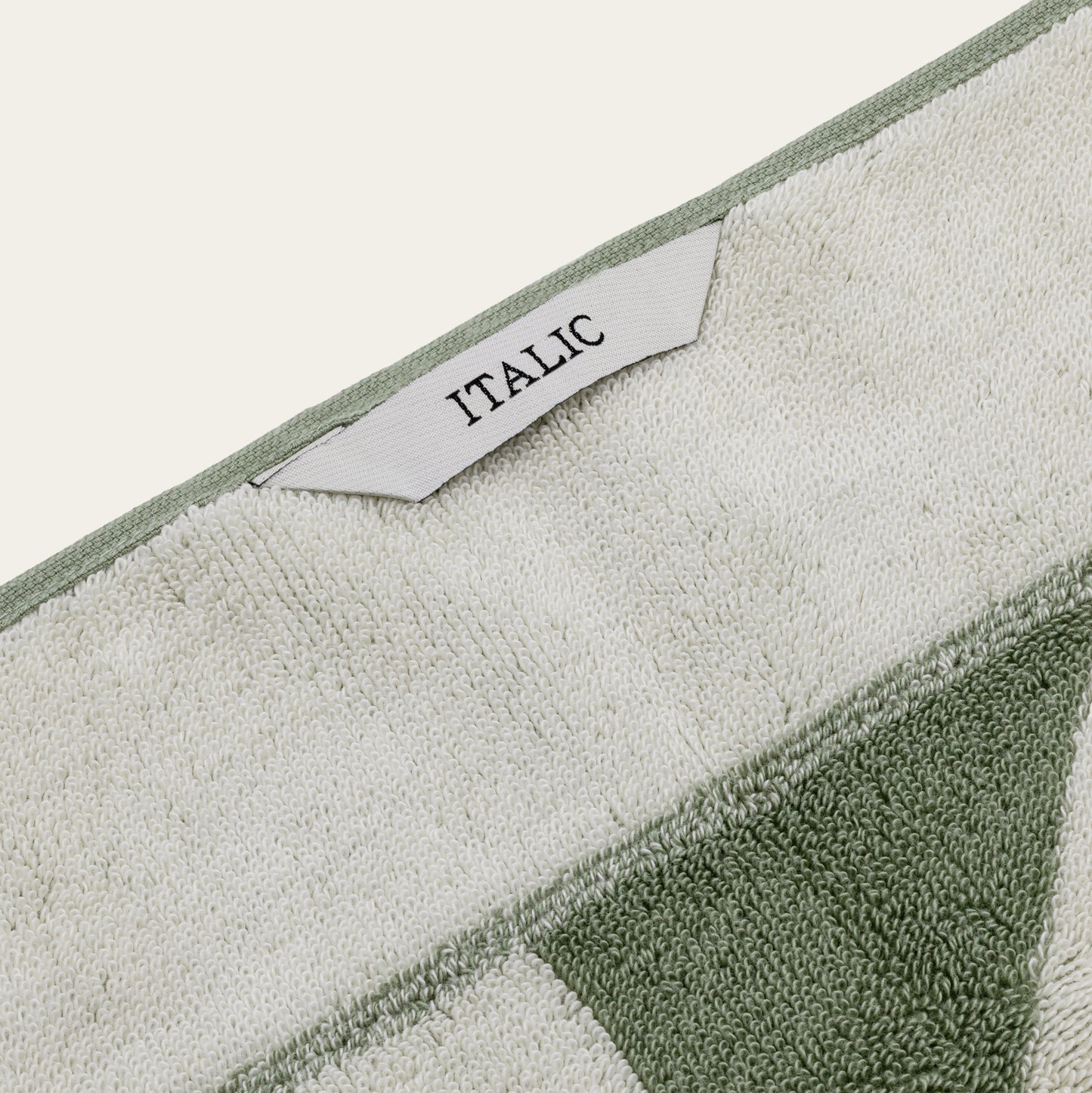 Umbra Beach Towel Italic