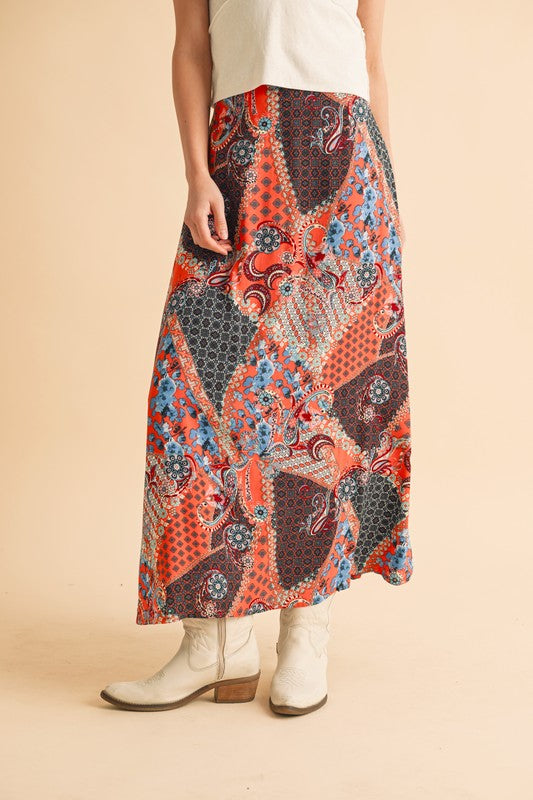 Bradyn Print Skirt See size chart under “more details” The Fashion Celestial