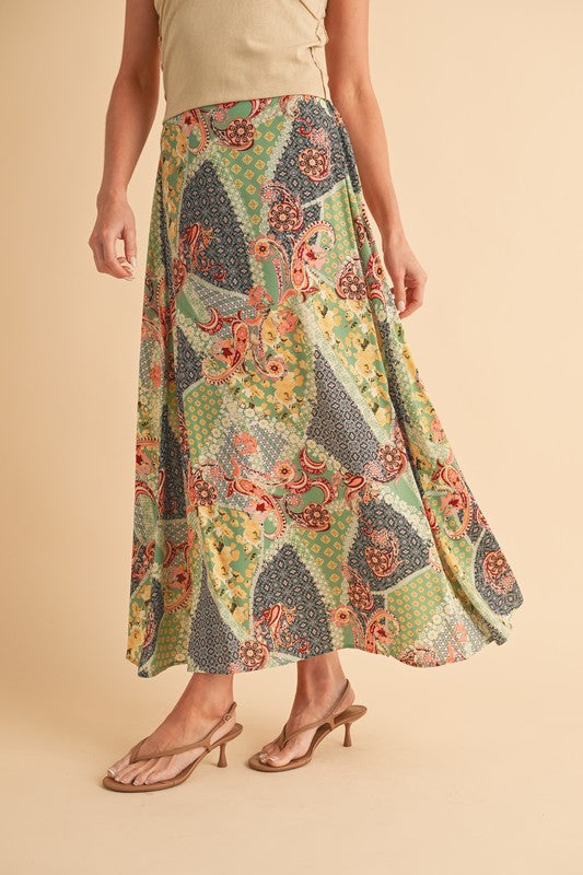 Bradyn Print Skirt See size chart under “more details” The Fashion Celestial