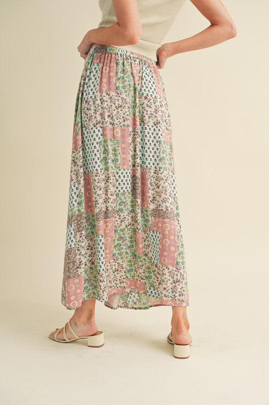 Bradyn Print Skirt See size chart under “more details” The Fashion Celestial