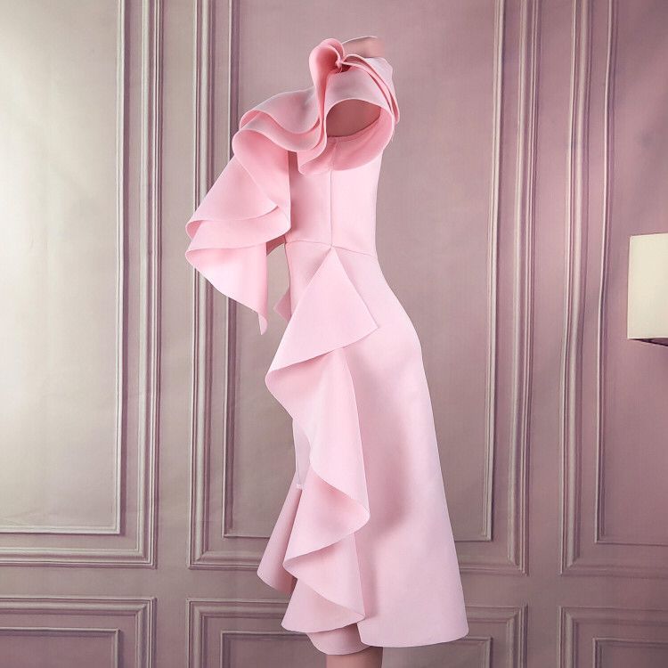 Ruffled Sexy Sleeveless Dress Slim Bag Hip Skirt Banquet Evening Dress See size chart under “more details” The Fashion Celestial