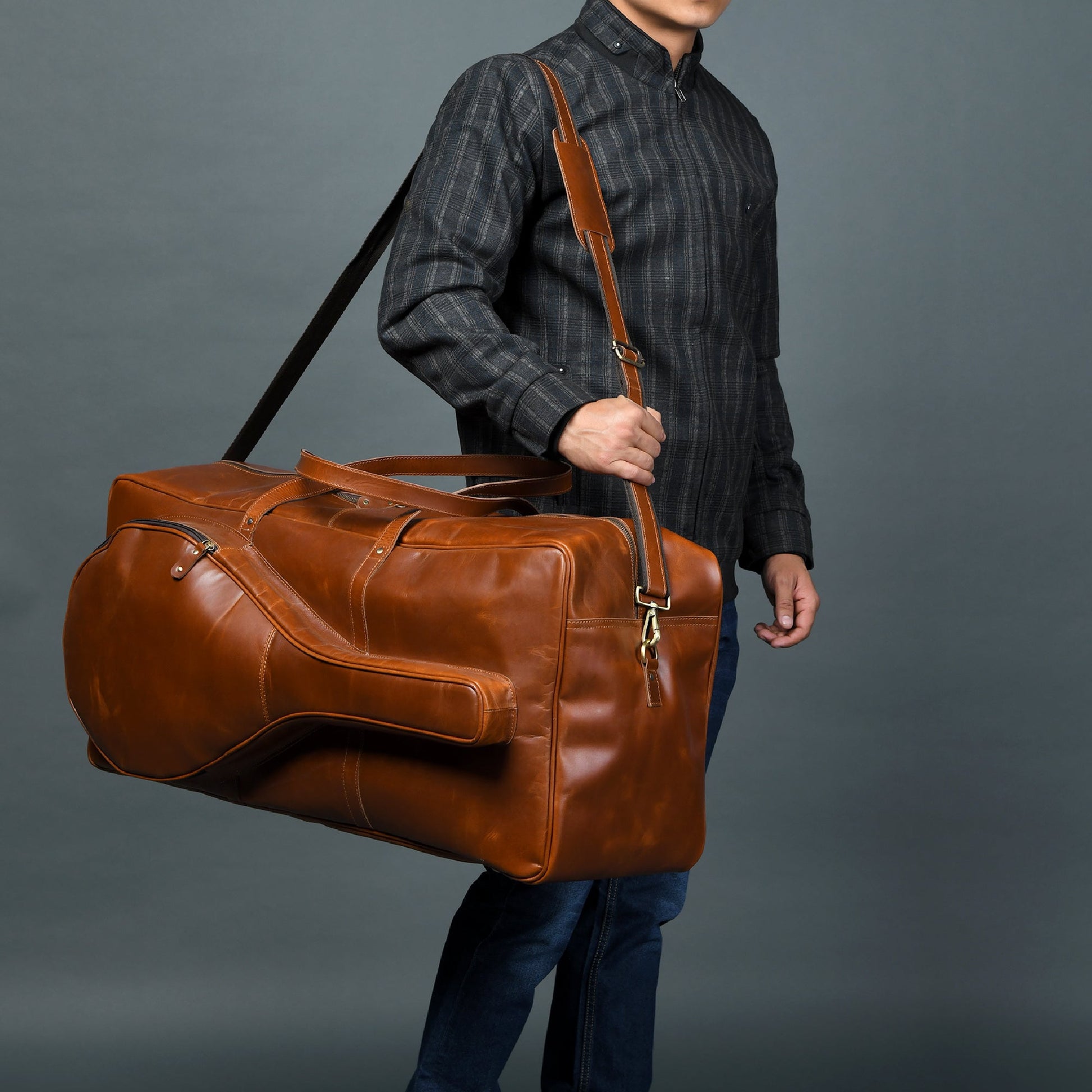 Buffalo Leather Tennis Duffle Bag Classy Leather Bags