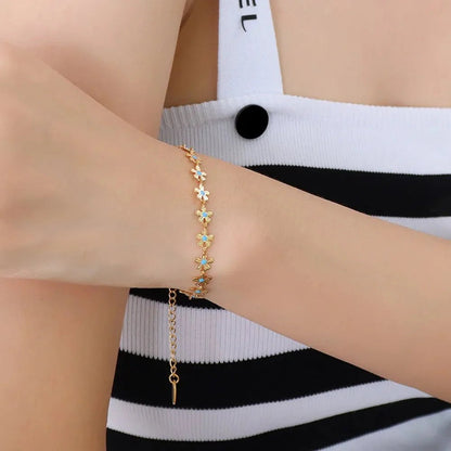 The Golden Bloom Bracelet Ivory Embers