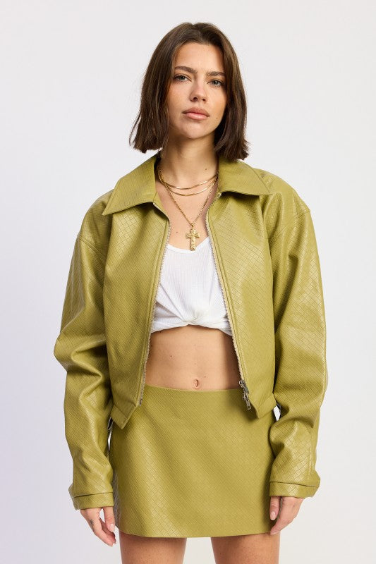 CROPPED JACKET WITH COLLAR AND ZIPPER See size chart under “more details” The Fashion Celestial