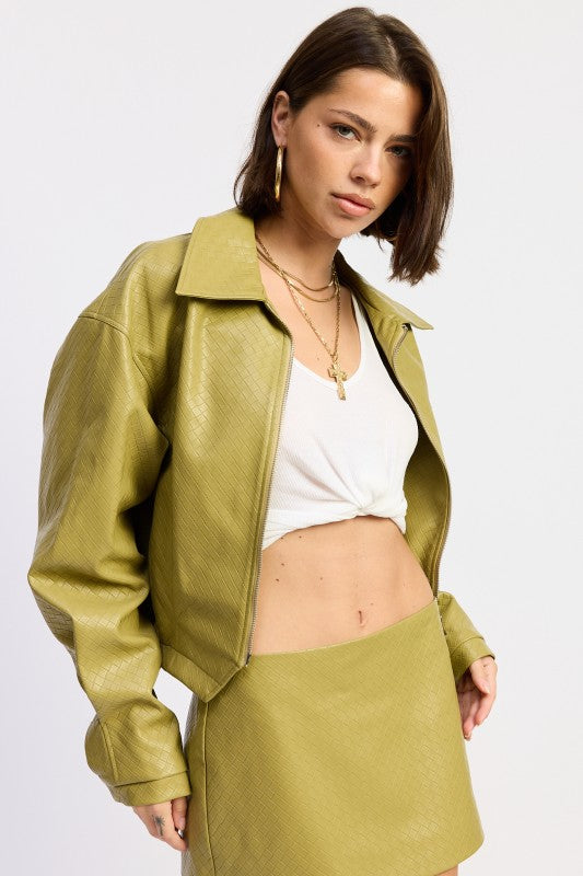 CROPPED JACKET WITH COLLAR AND ZIPPER See size chart under “more details” The Fashion Celestial