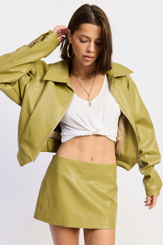 CROPPED JACKET WITH COLLAR AND ZIPPER See size chart under “more details” The Fashion Celestial
