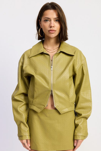 CROPPED JACKET WITH COLLAR AND ZIPPER See size chart under “more details” The Fashion Celestial