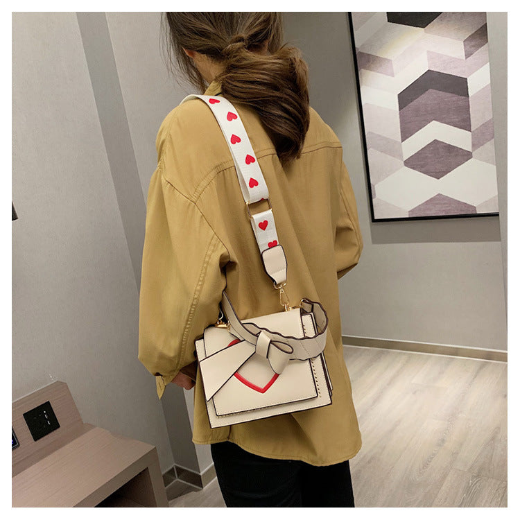 One Shoulder Fashion Tote See size chart under “more details” The Fashion Celestial