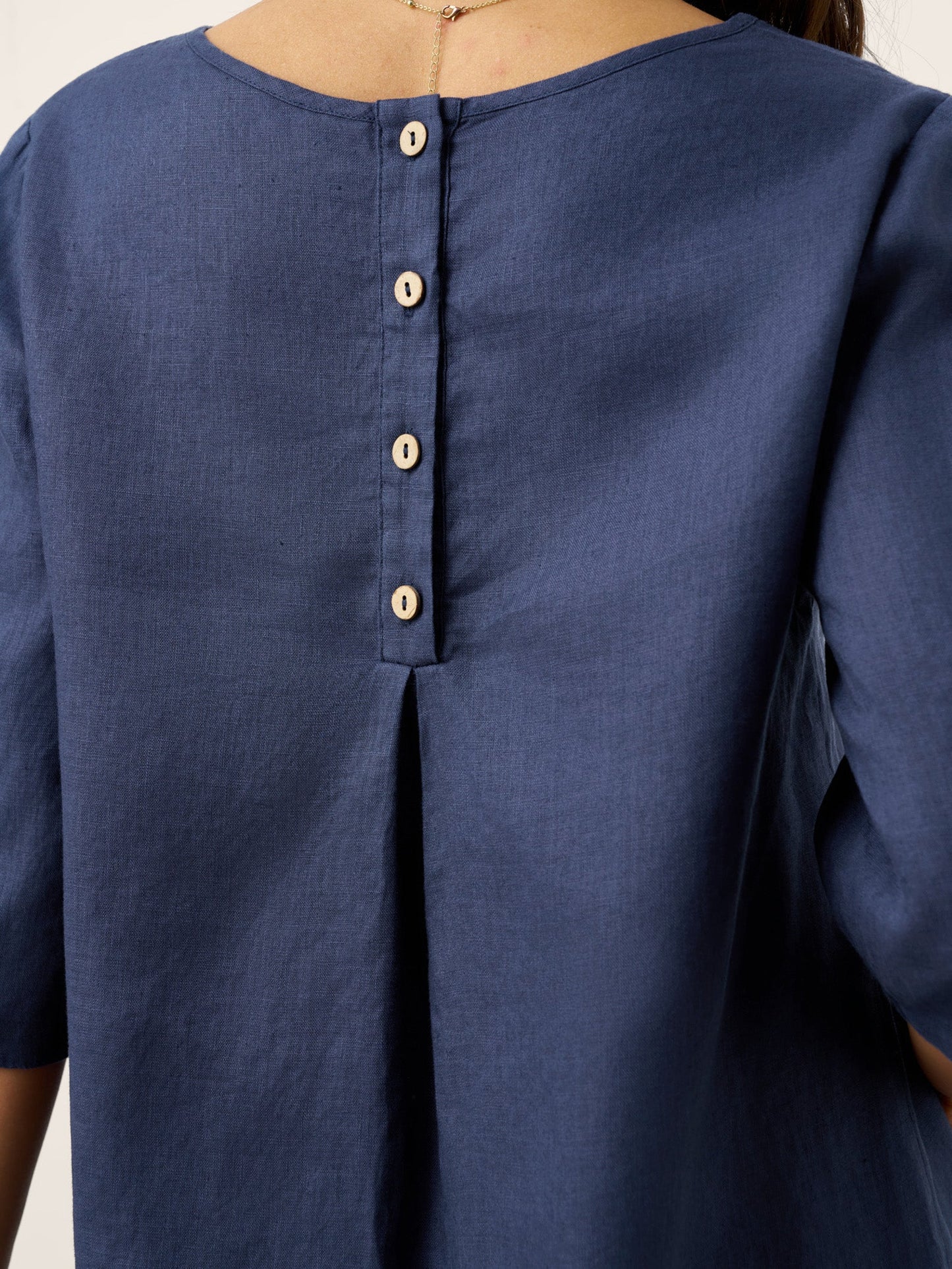 100% Linen Relaxed Back Button Top with Tab Sleeves SYLVANA LINTICO