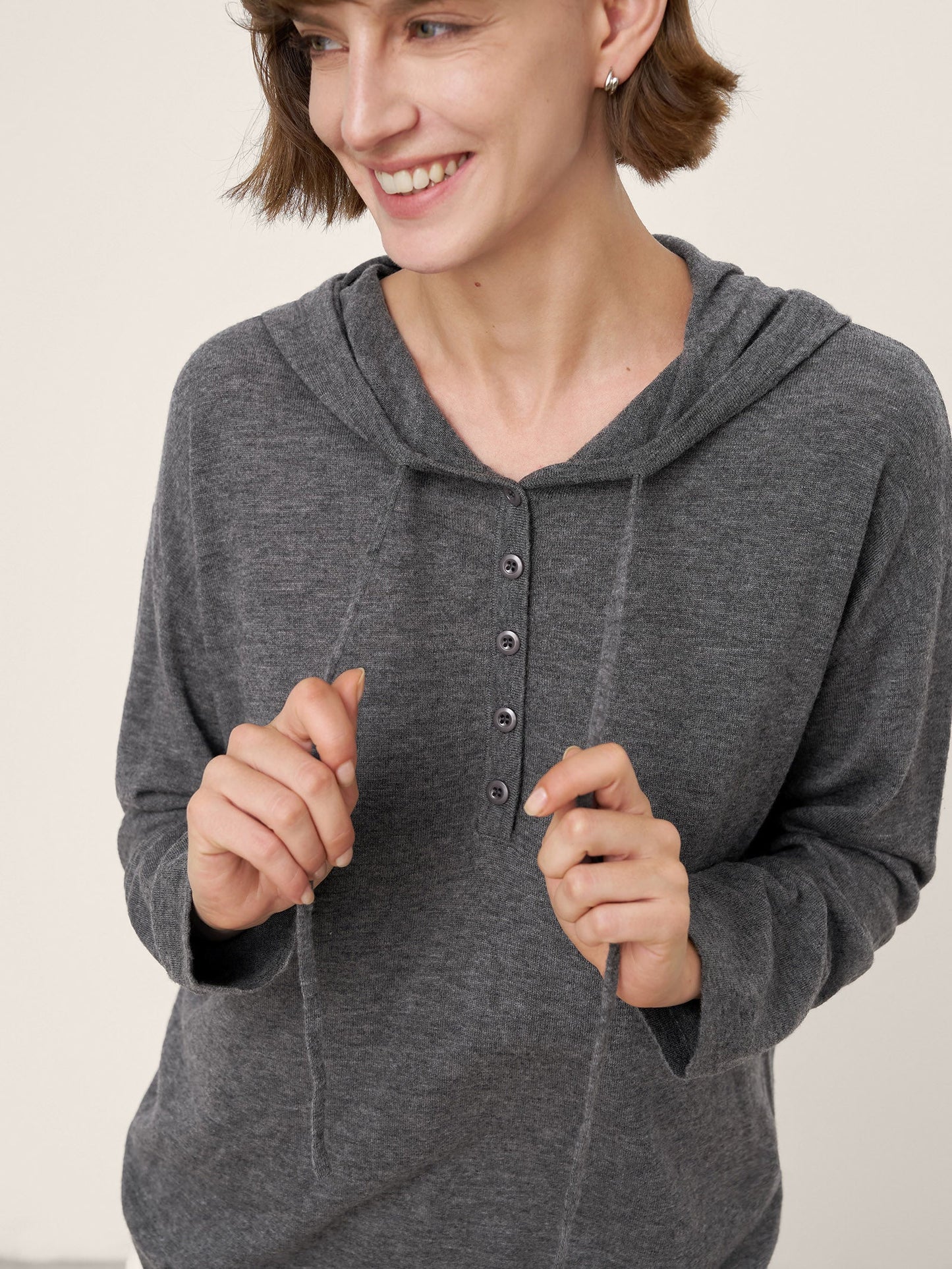 100% Extra-Fine Merino Wool Knit Hooded Sweatshirt SIA