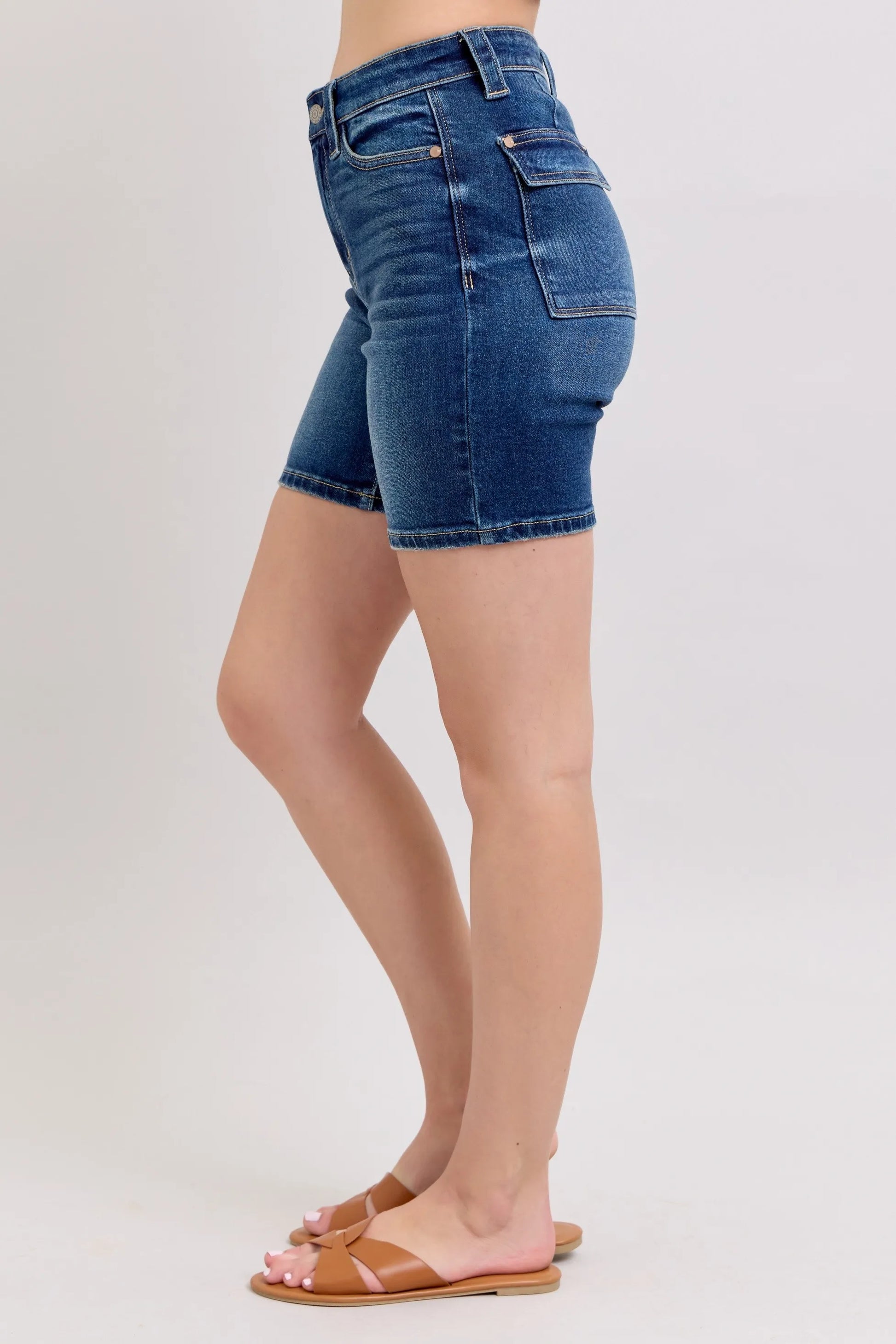 Judy Blue Full Size High Waist Bermudas Jeans W/ Back Flap Pockets Plus Size New Era Fashion LLc