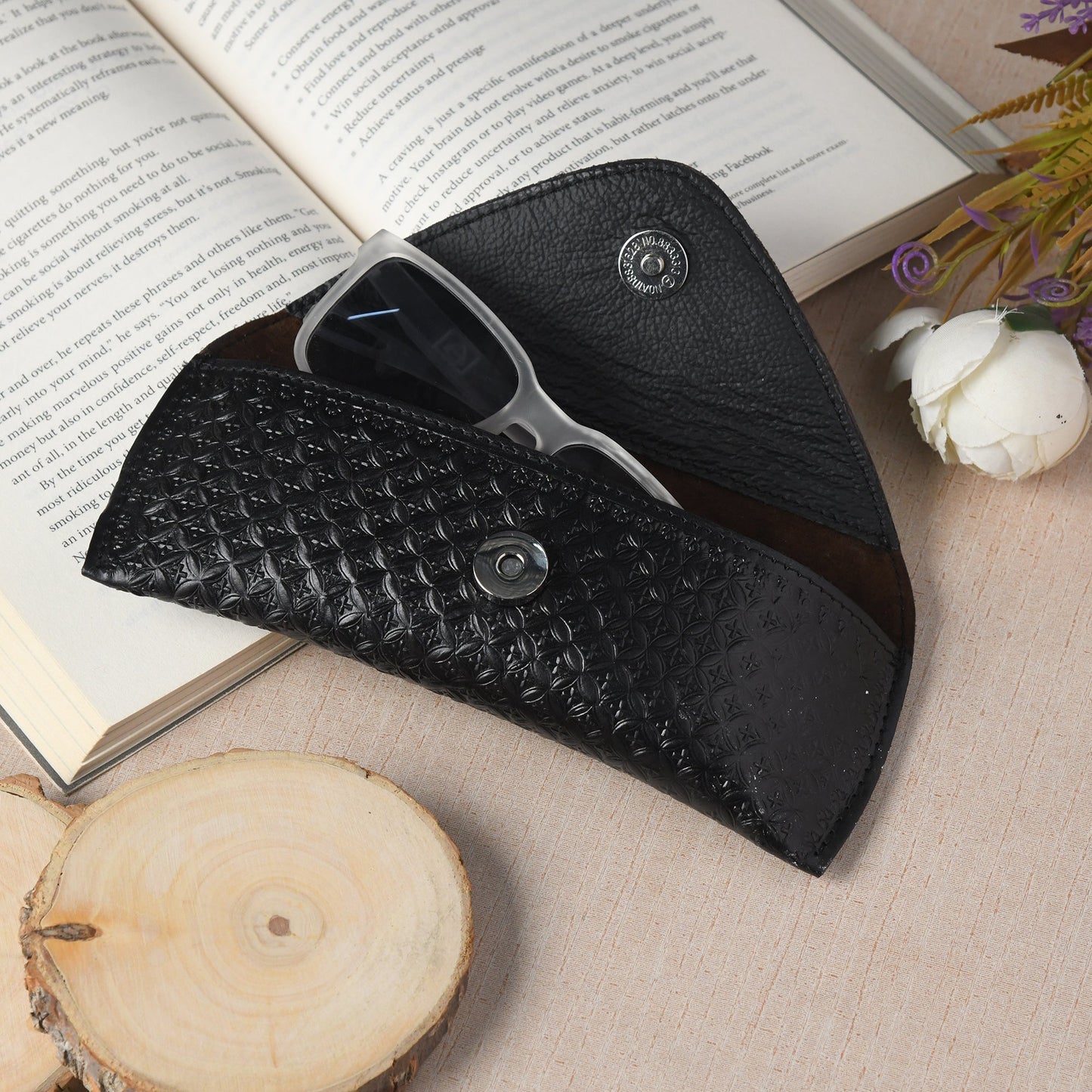 Black Textured Leather Sunglasses Cover Classy Leather Bags