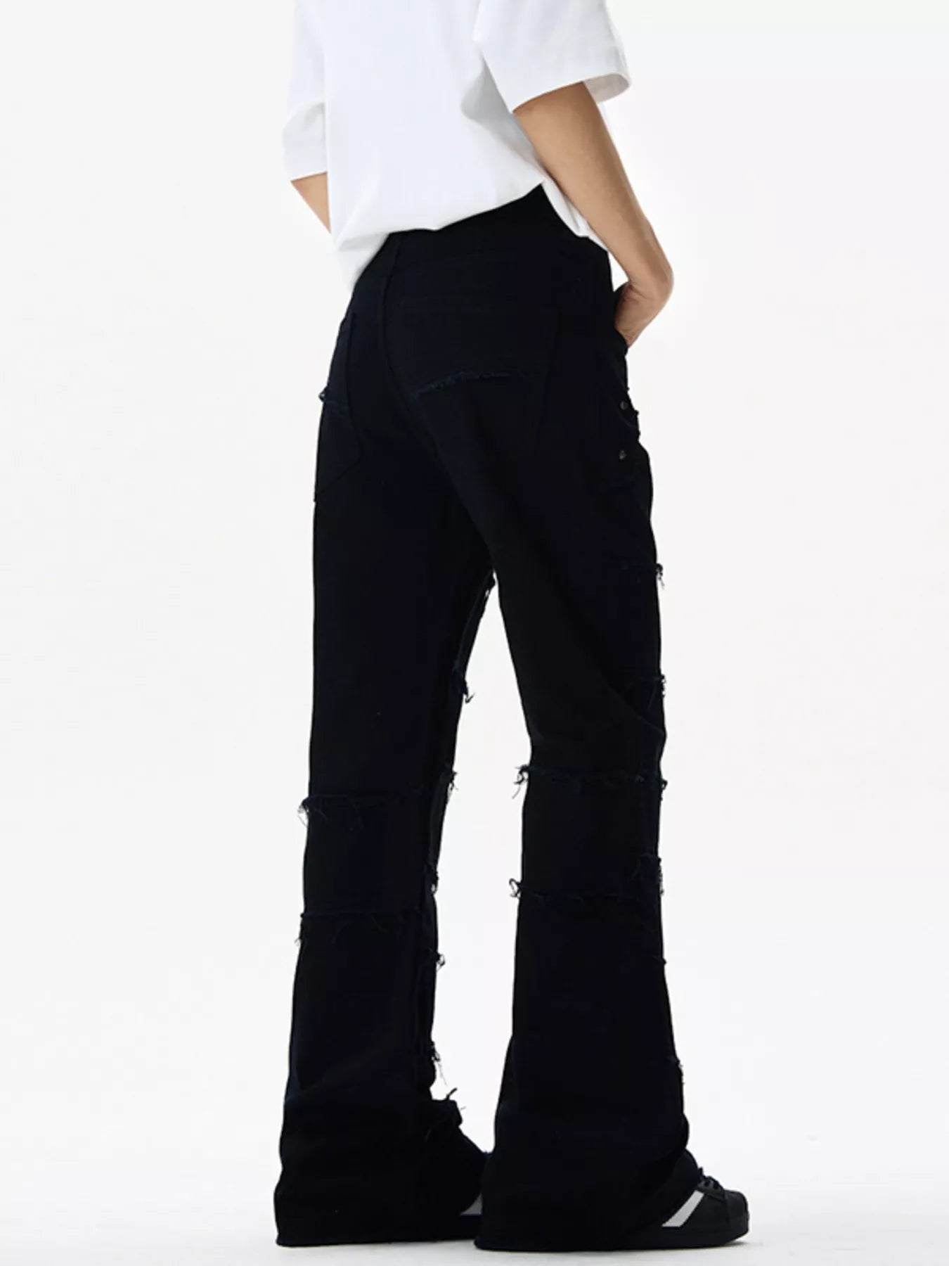 Men's Frayed Hem Flare Jeans New Era Fashion LLc