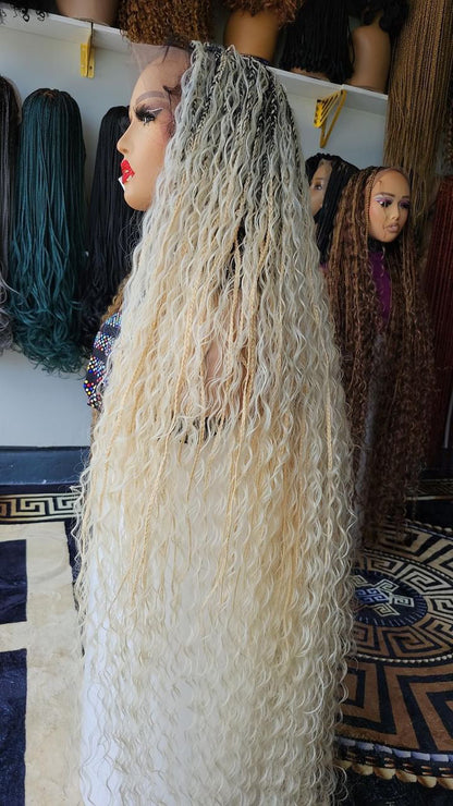 Blonde boho with dark roots HOL stores