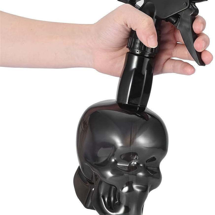 200Ml/7Oz Empty Spray Bottle with a Fine Mist Sprayer Featuring a Retro Skull Design, Made of Plastic And Refillable, Ideal for Hair Styling, Cleaning, And Plant Care NovaCart