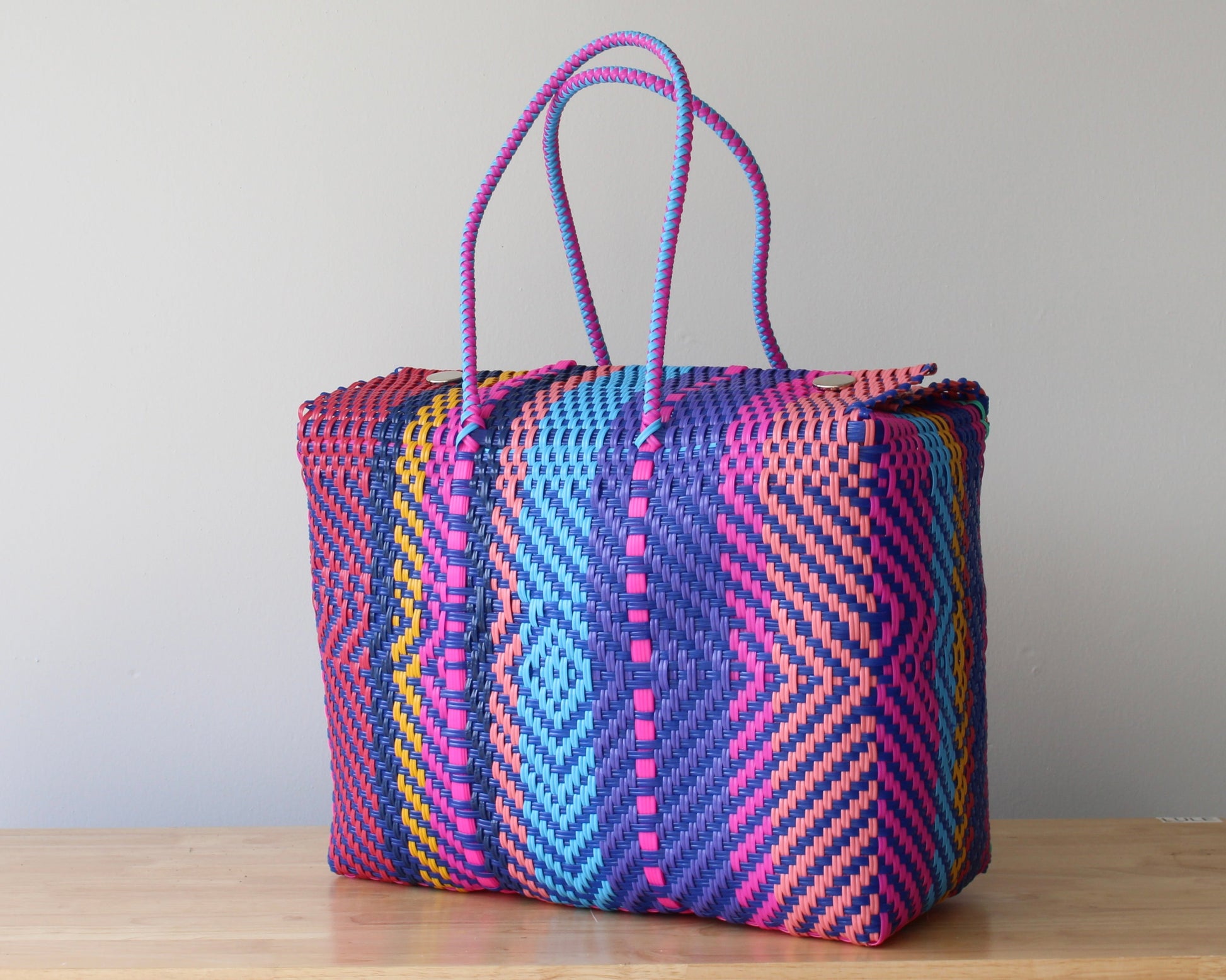 Deep Wave Grande Handbag MexiMexi