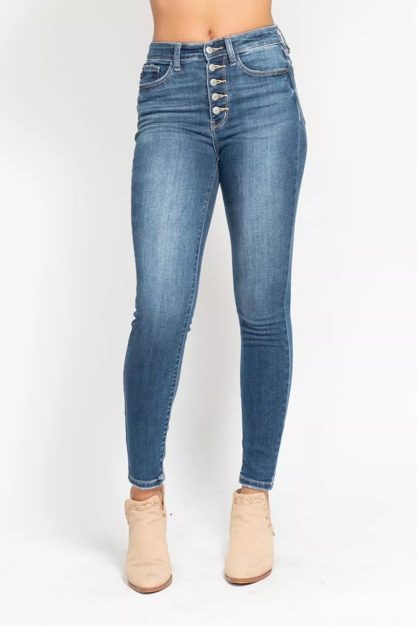 Judy Blue Full Size High Rise Button Fly Skinny Jeans Plus Size Garden Naked Curves