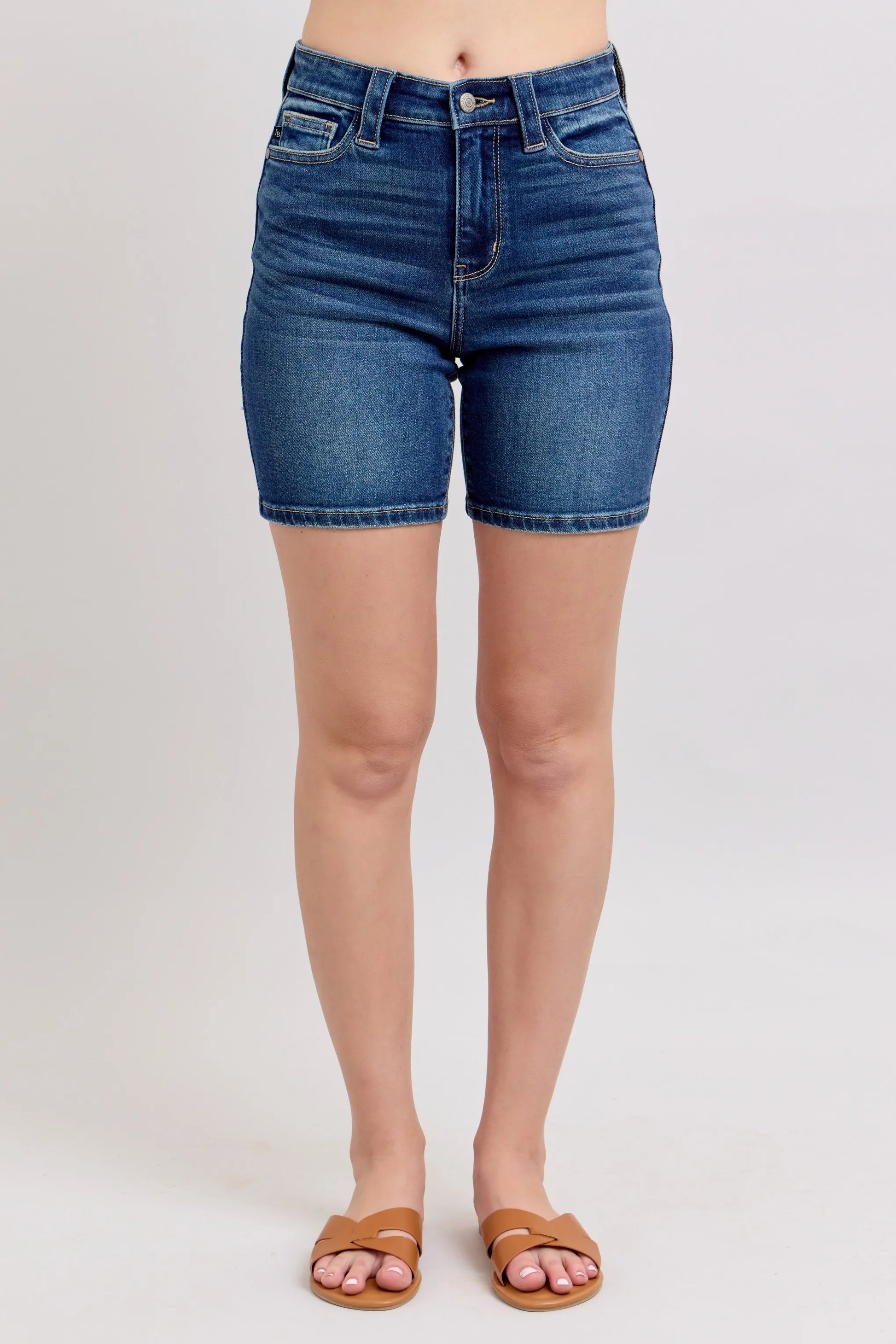 Judy Blue Full Size High Waist Bermudas Jeans W/ Back Flap Pockets Plus Size New Era Fashion LLc