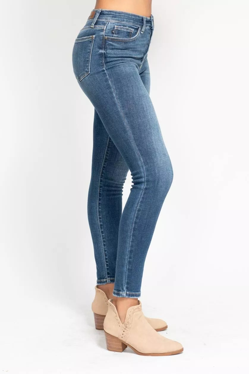 Judy Blue Full Size High Rise Button Fly Skinny Jeans Plus Size Garden Naked Curves