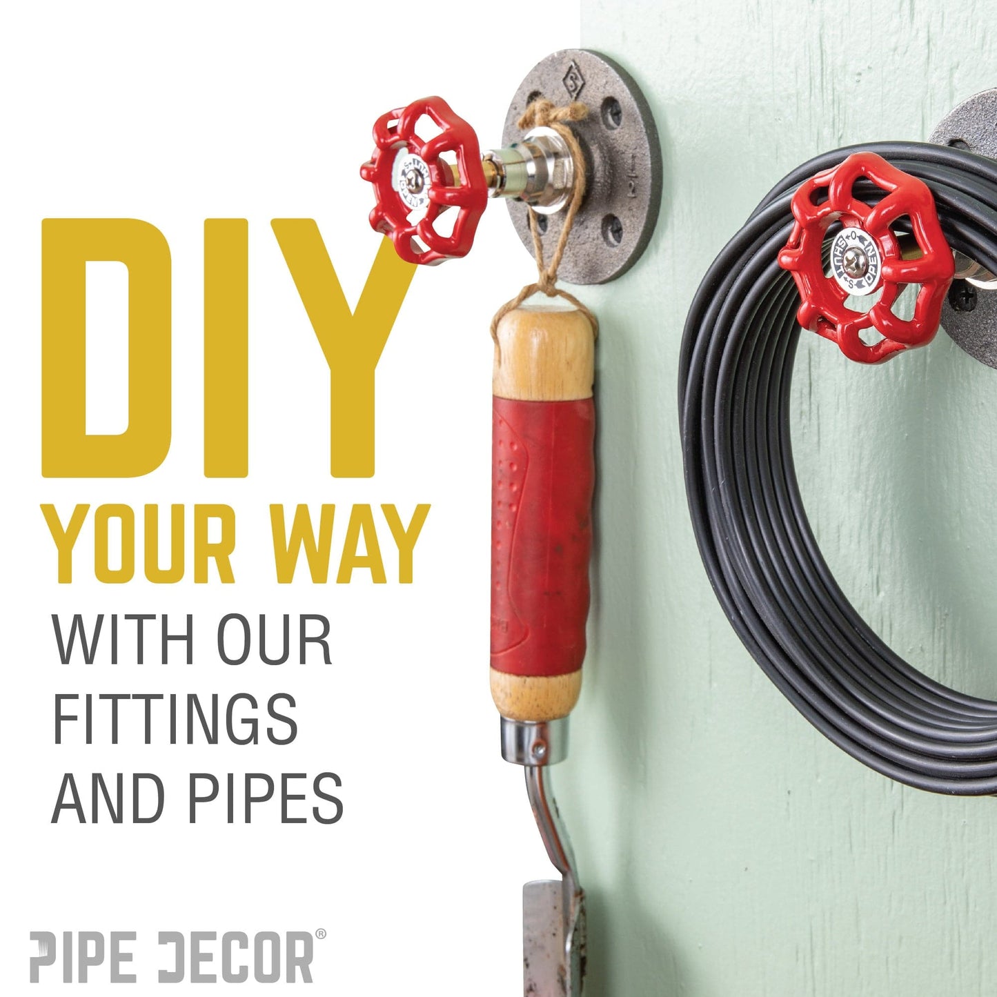 1/4 in. Black Floor Flange PIPE DECOR