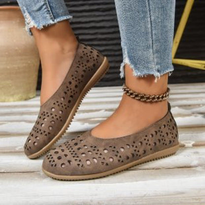 Women's Chunky Heel Wedge Pumps – Wide Size Full-Grain Leather FitiqueFit