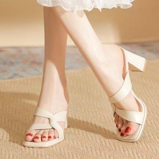 Open-Toe Chunky Heel Sandals – Bold & Trendy Summer Staple FitiqueFit
